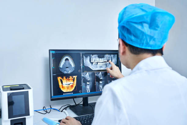 Best Emergency Tooth Extraction  in Crystal Falls, MI